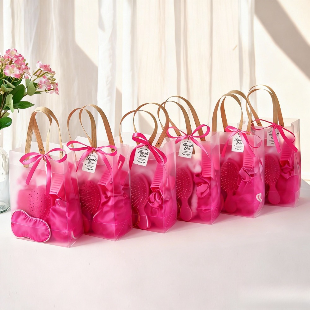 結婚式のゲスト用スパギフトセット（ヘアクリップ、ヘッドバンド - Spa & Wellness Hotel Olympia Mariánské Lázně のレビューと価格